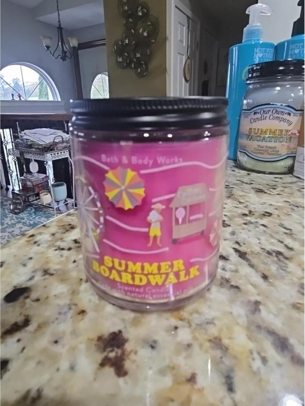 1 RARE HTF BATH & BODY WORKS 1 WICK CANDLE PASSION SUMMER BOARDWALK  7 OZ CANDLE